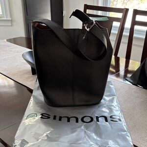 Simons Black Leather Handbag with Inside Removable Pouch NWT